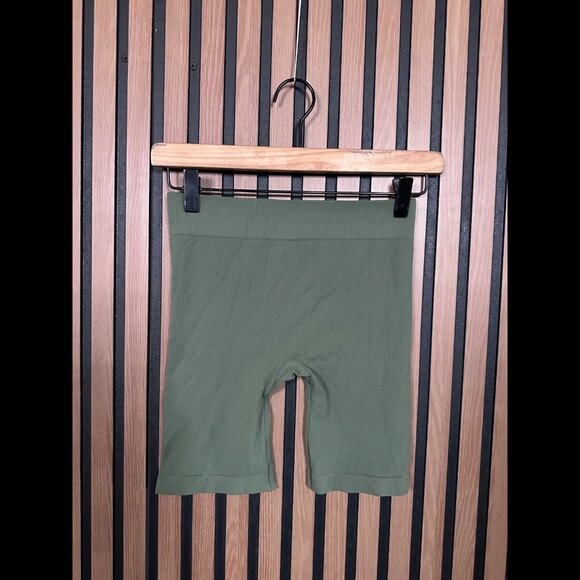Free People Biker Shorts XS Womens Green Pull On High Rise Intimates Seamless - Picture 1 of 6